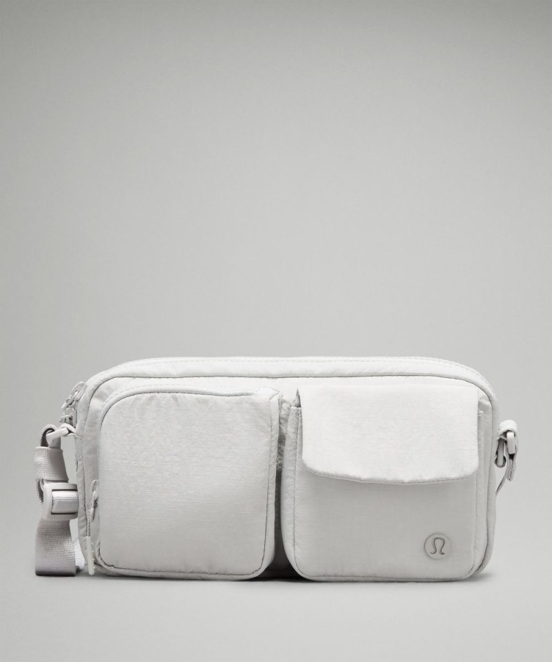 Lululemon Multi-Pocket Crossbody Bag 2.5L Vapor Online Outlet Sale